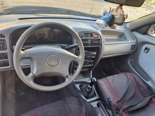 Suzuki Baleno 1999