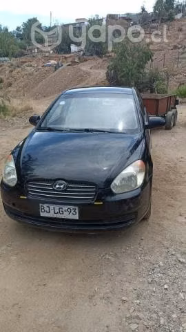 hyundai Accent diésel con carro - Imagen 7