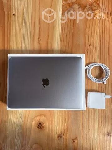 MacBook Pro Chip M1 13" 2020 - Imagen 3