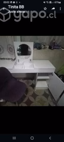 Escritorio transformable en tocador