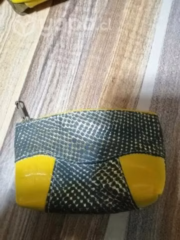 Monederos 100% cuero
