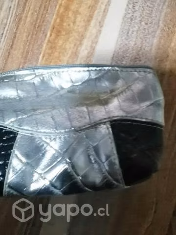 Monederos 100% cuero