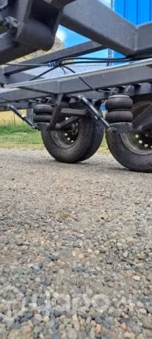 Carro con suspensión neumatica