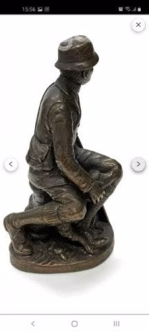 Figura de bronce
