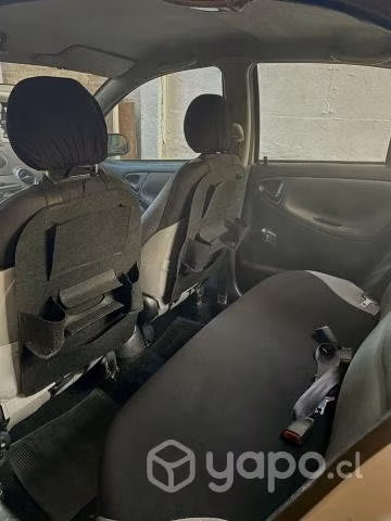 Toyota yaris sedan 2004