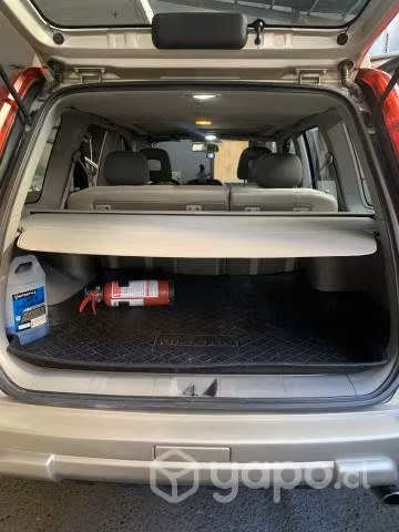 Nissan x-trail 4x4 año 2004,automatica con sunroof