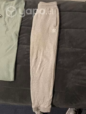 Buzo gris Adidas Originals talla S