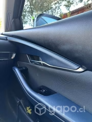 Mazda cx30 v at 2.0 2021