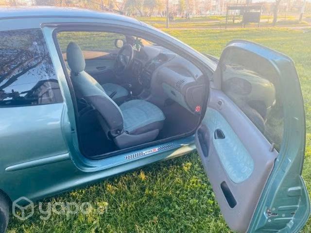 Peugeot 206 año 2002