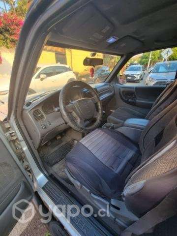 Vendo camioneta ford ranger xlt 2007 bien cuidada - Imagen 2