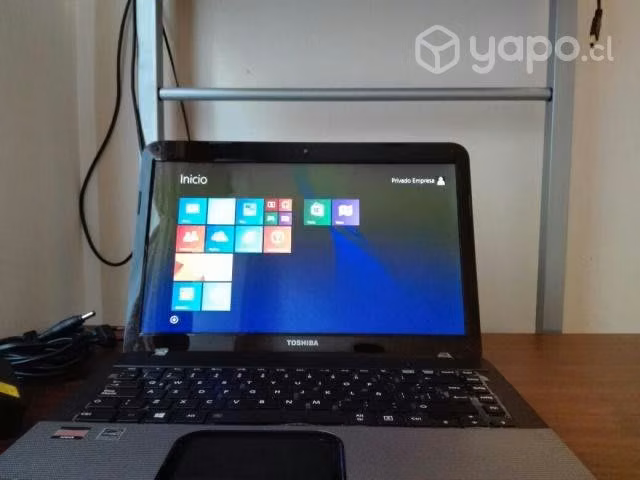 Notebook Toshiba Satellite C845D Semi-Nuevo