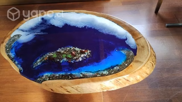 Mesas con resina epoxica