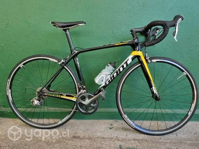 Bicicleta giant advanced TCR (ruta/gravel)