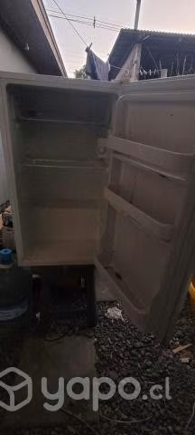 Frigobar 90 lt funcionando