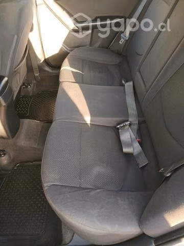 Se vende Kia Cerato - Imagen 7