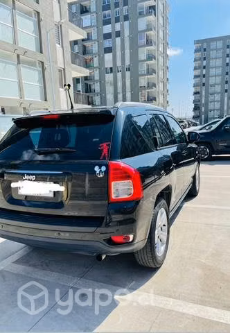Jeep compass sport 4x4