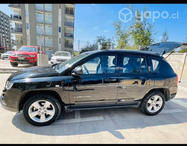 Jeep compass sport 4x4