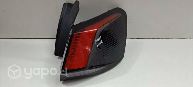 Foco trasero rh peugeot 3008