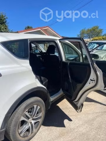 Vendo Rav4 full 2017 - Imagen 7