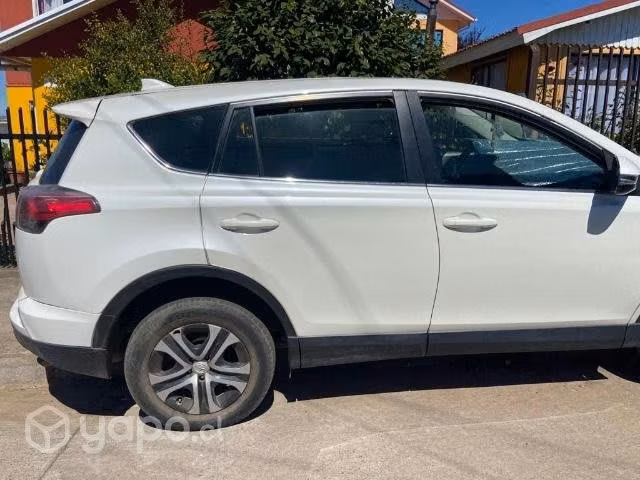 Vendo Rav4 full 2017 - Imagen 3