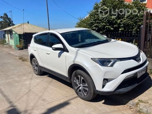 Vendo Rav4 full 2017 - Imagen 4