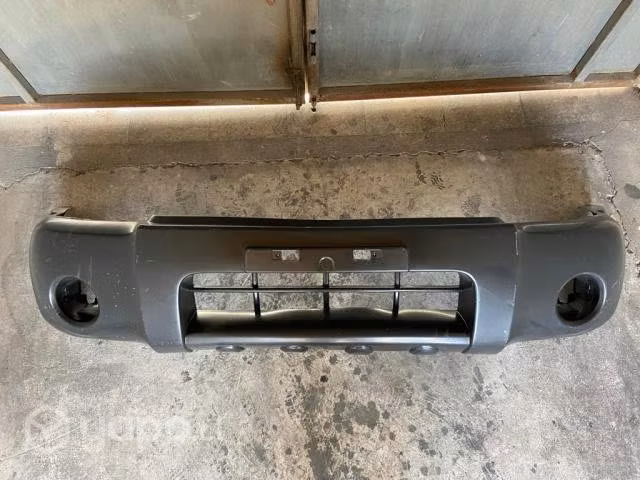 Nissan terrano parachoque delantero 