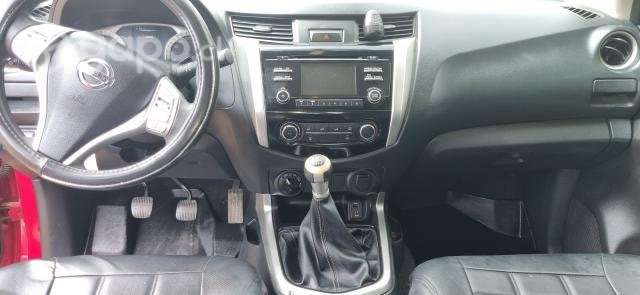 Nissan Np 300