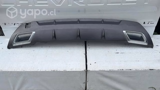 Chevrolet captiva moldura spoiler trasero (19-23