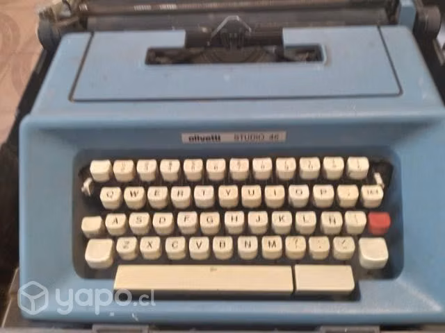 Maquina para escribir antigua