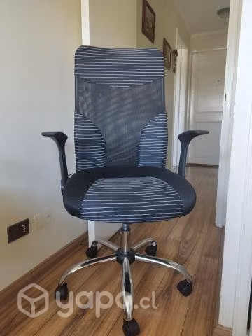 Sillón JHC ejecutivo ergonómico poco uso