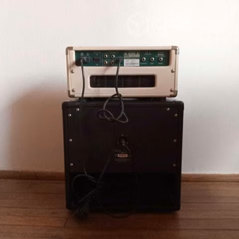 Amplificador Ibanez TSA15H+ Gabinete Blackstar