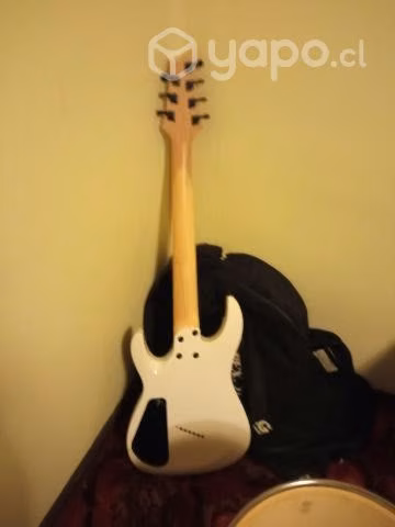 Guitarra eléctrica 7 cuerdas Harley Benton