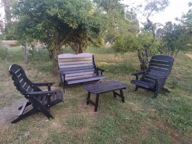 SILLÓN tipo ADIRONDACK