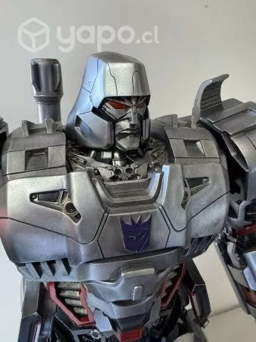 Estatua Megatron Transformers Prime 1
