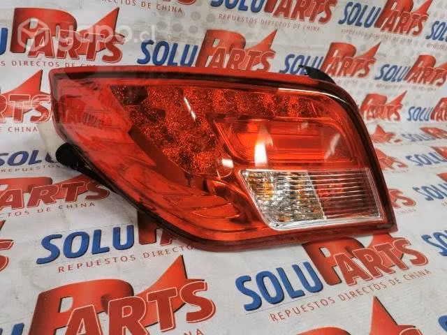 Farol trasero izquierdo para s50