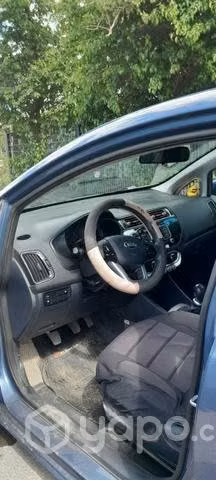 Kia rio 4 2015