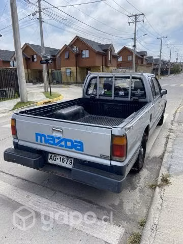 Mazda b 2000 1987