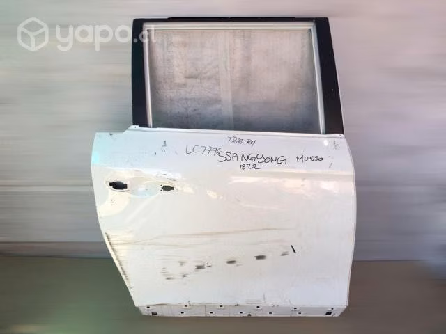 Puerta trasera rh ssangyong musso 2018-2022
