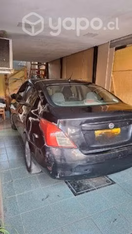 Nissan versa