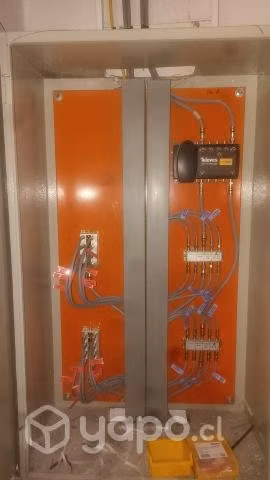 2 amplificadores minikom