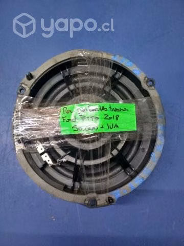 Parlantes traseros Ford F150 2018