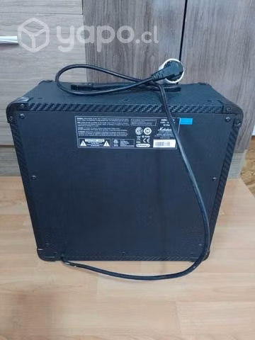 Amplificador Marshall MG15CF