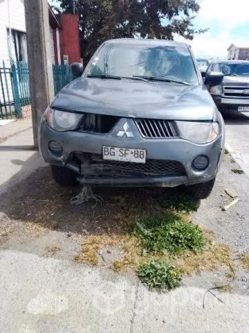 Mitsubishi l200 Katana