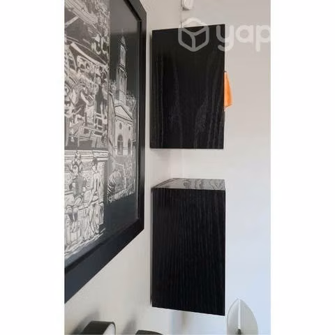 Repisa cubículo madera negra