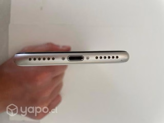 IPHONE SE 3ra GENERACION (2022) - Imagen 4