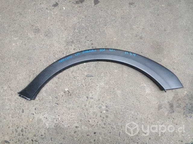 Moldura trasera izquierda subaru xv 2020 original