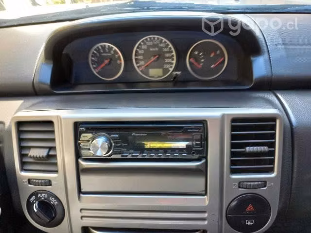 Nissan x-trail 2011