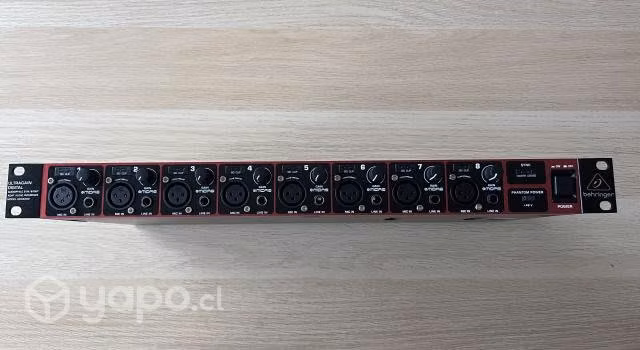 Preamplificador Behringer ADA 8200 - Imagen 3