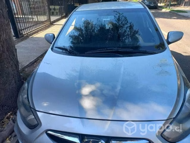 Hyundai accent 2013 - Imagen 3