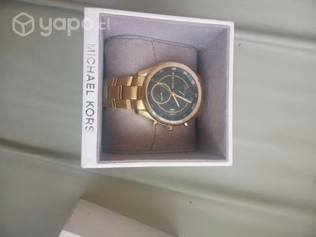 Reloj MK Nuevo con su caja y sellos de origen - Imagen 4